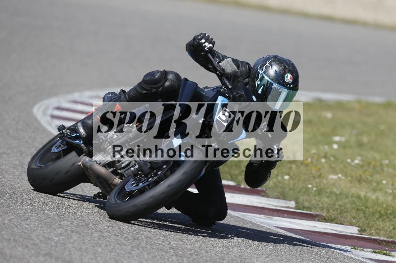 /07 09.04.2026 Cornu Master School ADR/Gruppe blau/3